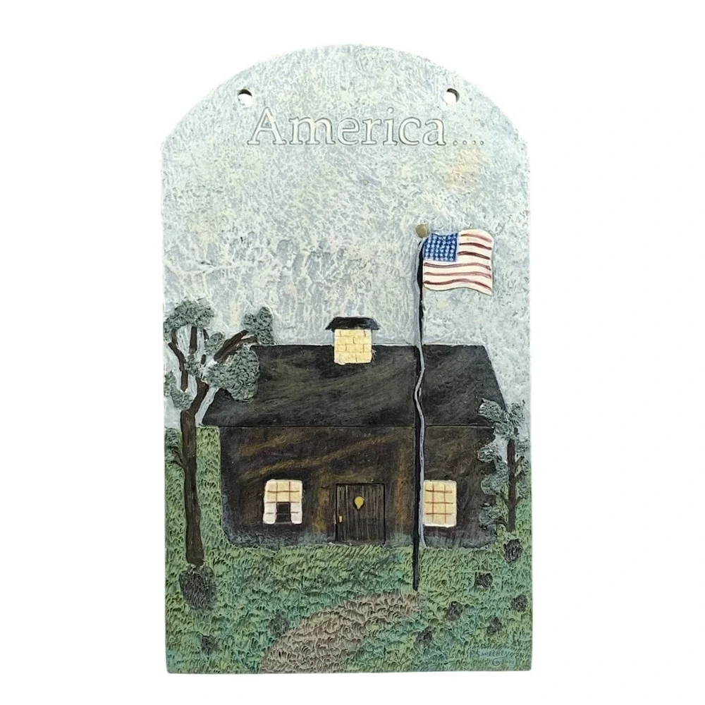 Americana Folk Art House Flag Wall Hang Patriotic USA Home Decor Slate/Resin
